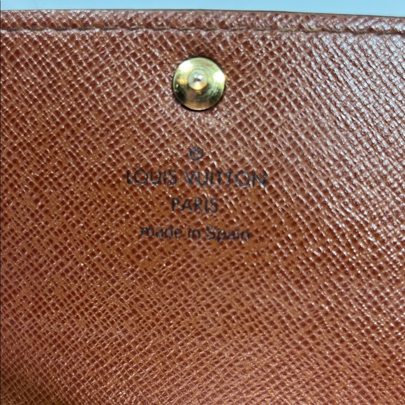Louis Vuitton Brown and Gold Monogram Clutch - Picture 2 of 6